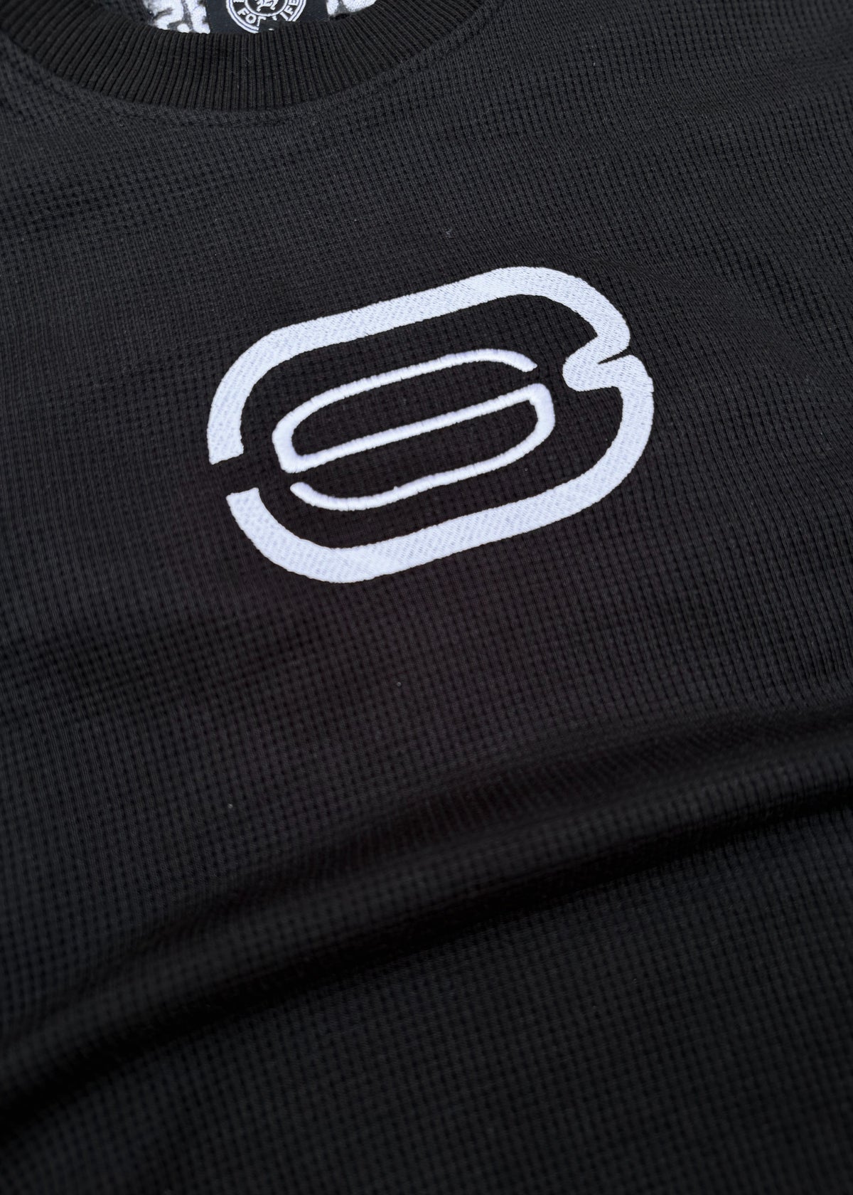 LONGSLEEVE BLACK